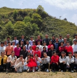 To Be Guided by Xuefeng's Authority Is Your Greatest Fortune: A Spiritual Leader